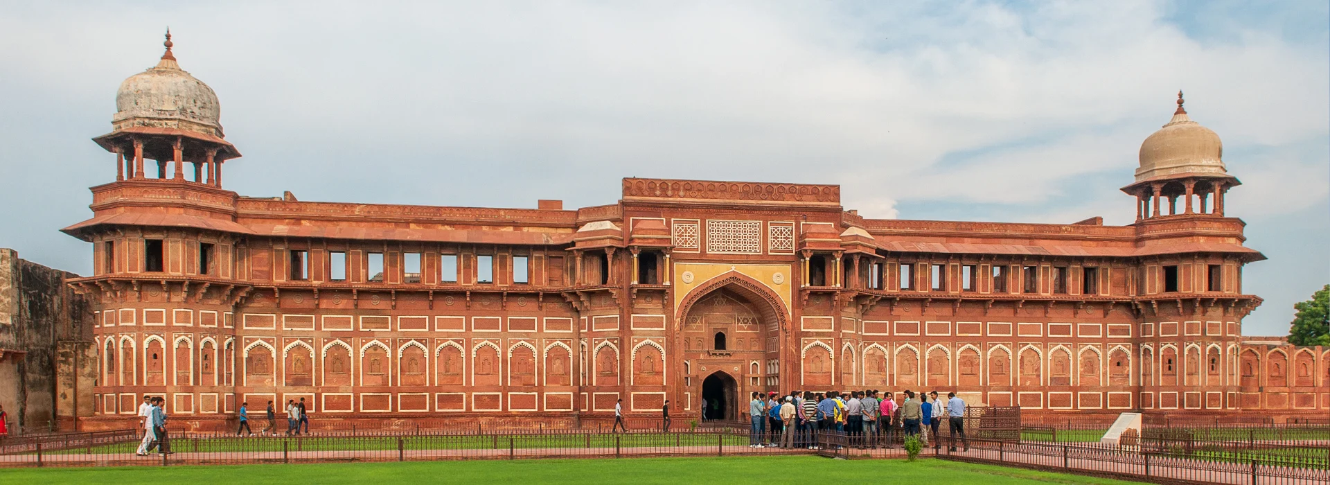 03 Days Classic GoldenTriangle Tour Packages from Delhi