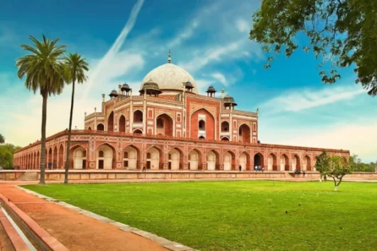 06 Days Golden Triangle Tour Packages from Mumbai